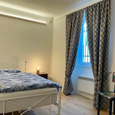 Maison d'hôtes 1912 - Blue - Old Town Locarno